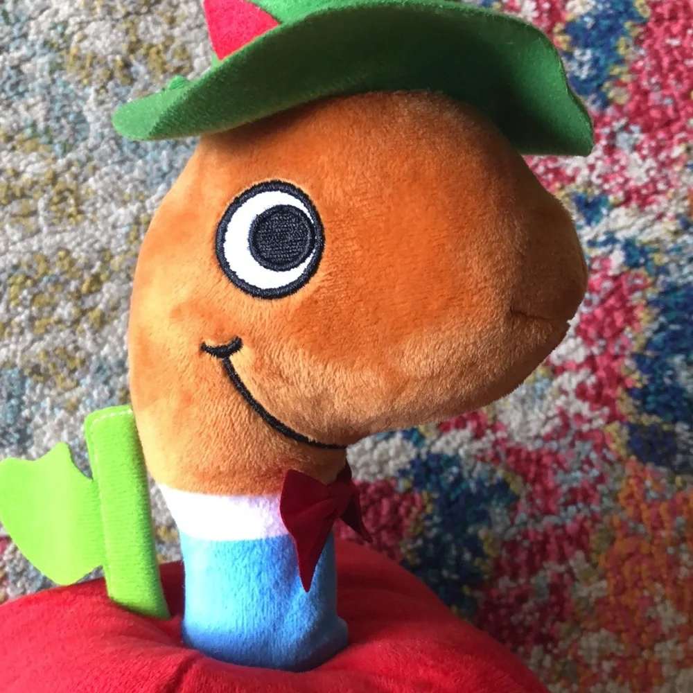 Lowly worm stuffy - Picture 3 of 5